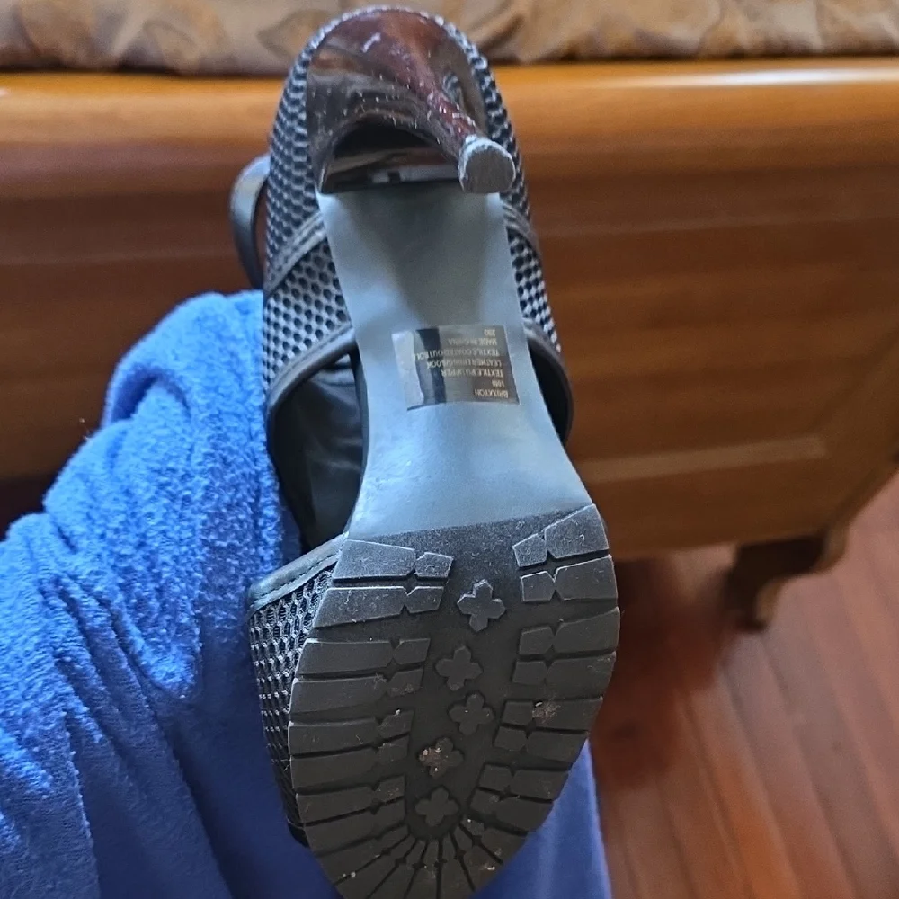 Steve Madden Black Mesh Cutout High Heel Sandals - Picture 7 of 9